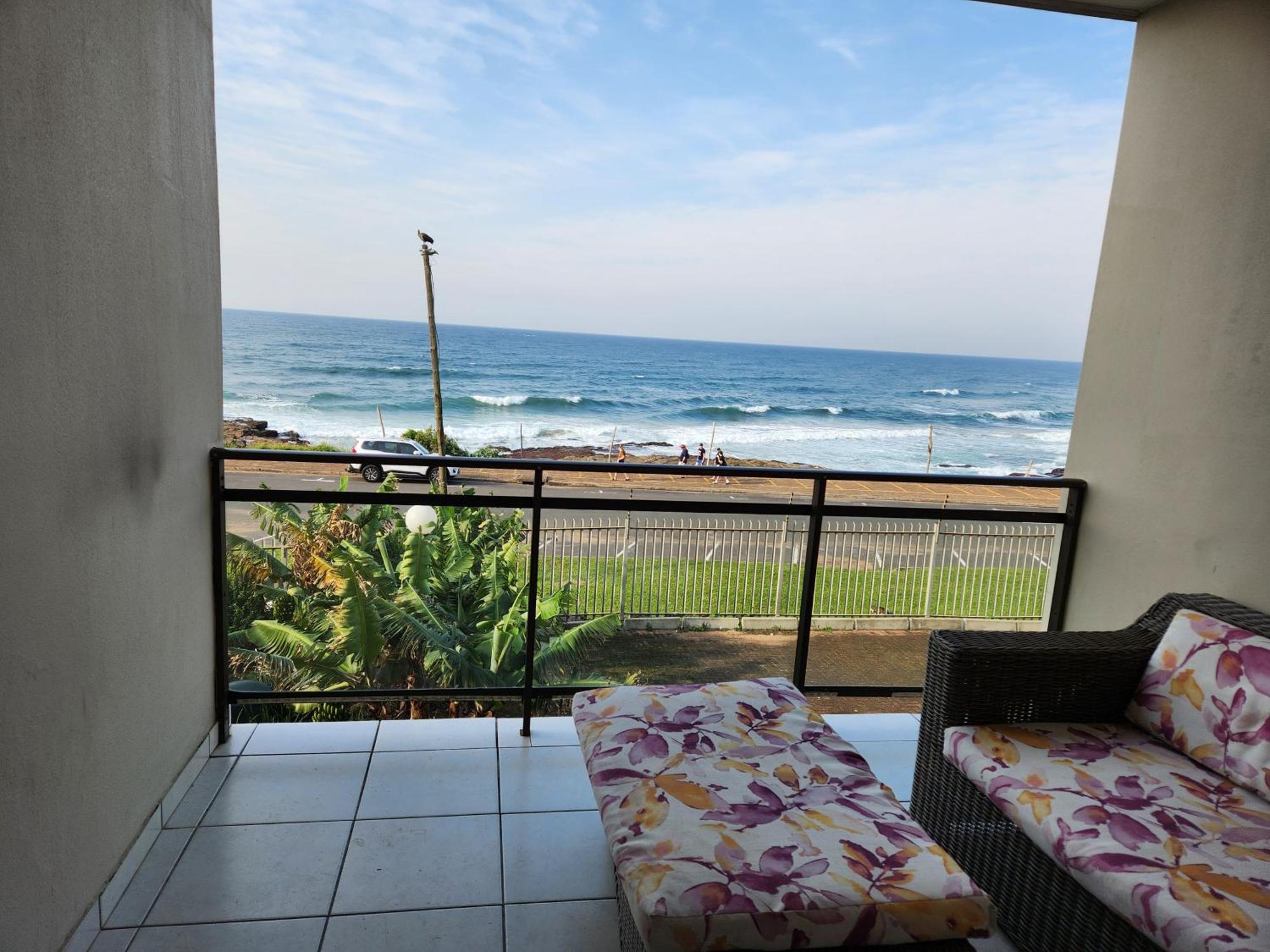 Driftsands Sea View Flats Uvongo Beach Exterior photo